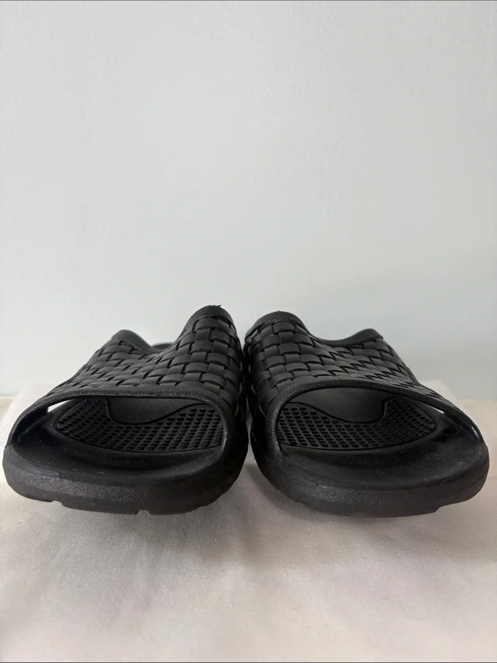 Okabashi Black Rubber Woven Slide Sandals for Men - Slip-On Comfort
